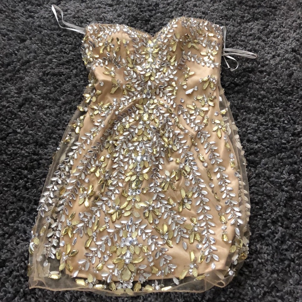 Exquisite cocktail dress